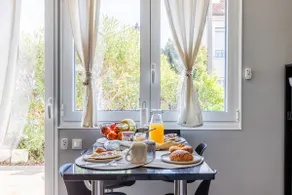 House & Terrace, Near Paris & Orly Airport - Image 3