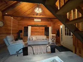 The Oak-leaf Hideaway - Image 4