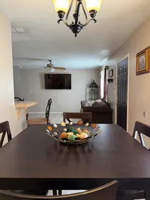Comfy Townhome 2bedroom! Sleeps 6 - Image 5