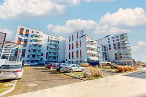 Cozy Stay Bemowo Apartment with Balcony&Parking - Image 5