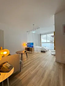 Chez Émilie 60 m² – Center – Bright courtyard - Image 3
