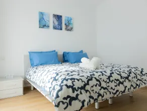 Vrenozi 95 *Free Private Parking* - Image 2