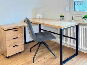 Modern, pet-friendly apartment near Mercedes - Image 4