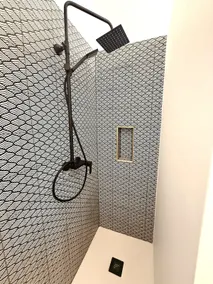 Central View Apartment - Image 4