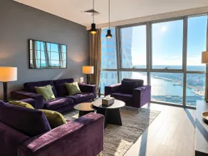 Premium Lounge 2BR Panaromic Pearl View&Above Mall - Image 4