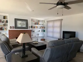 Spacious 2 Bedroom House room to spread out. - Image 5