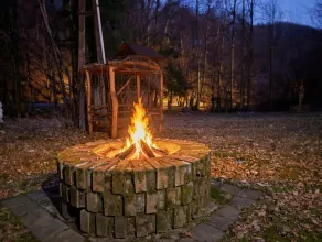 Forest cabin with treehouse + Fire pit • Ružín - Image 2