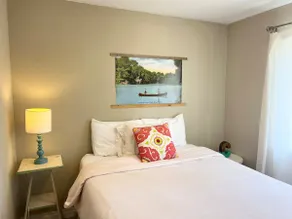 Lake Orion -Lakeview on Bellevue Island - Image 4
