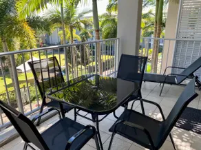 The Beach Retreat - 1 Bed Resort Staycay - Image 3