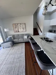 Marks Point Waterfront Retreat - Image 5