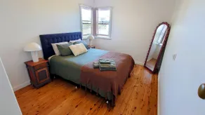 Home in Newtown - Image 4