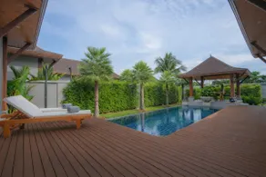 Private Pool Villa for 4 ppl | 2 Bedrooms in Rawai - Image 2