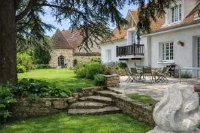 Saint-Vincent cottage heated pool - Image 5