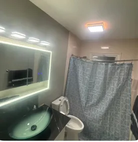 Fully Furnished Three Bedroom With Pool - Image 5