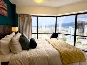 Honolulu Ocean/Mountain View Stay-Parking/Laundry - Image 2