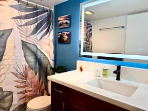 Honolulu Ocean/Mountain View Stay-Parking/Laundry - Image 4