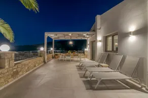 Victoria Luxury Residence - Image 4