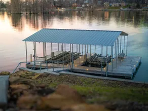 Blue Blessing, Hot tub, Waterfront, bunk room - Image 3
