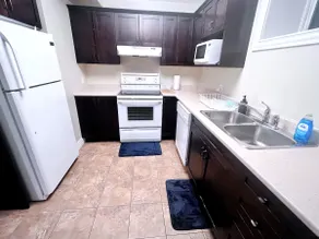 Sweet Basement Home by Moncton Hospital & Near UNI - Image 4