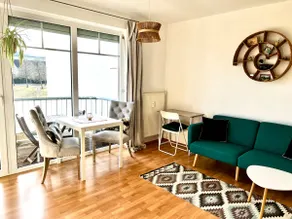 ERDEni apartment with sunny balcony to the spa park - Image 3