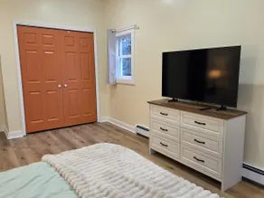 Cozy Village Condo in Maple Syrup Country - Image 4