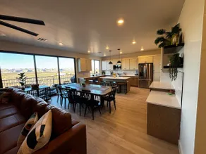 NEW 9b + 7ba + 2 kitchens + 2 hot tubs + 2 fire pits + Xbox + Sleep36+ - Image 5