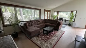 PNW Escape | Sleep 6 | Huge Yard | Near I90 Trails - Image 2