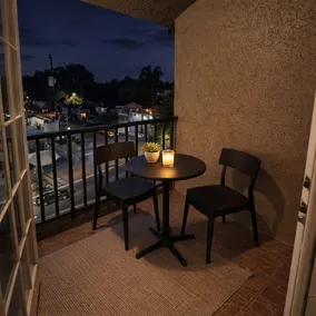 European Boutique Loft | Walk Lake Eola| Balcony - Image 3