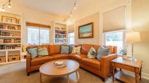 Charming Old Town Retreat in the Heart of Duneland - Image 2