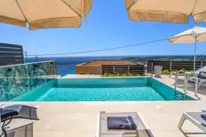 Villa Nora by Villa Plus - Image 5