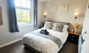 Innage Hideaway- Central Kinver Village - Image 2