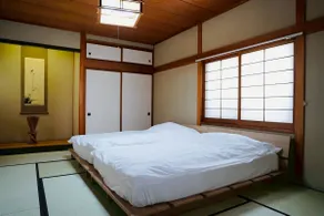 Private rental accommodation at the entrance to the Oirase Gorge | Excellent access to Lake Towada and Mt. Hakkoda | Pets allowed | Free parking - Image 3