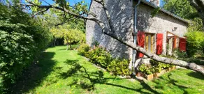 Beautiful stone house with its bucolic garden - Image 3