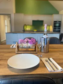 Knowle Grange Guest House - Image 2