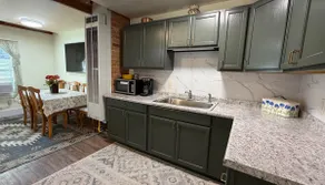 Nana's Nauvoo Cottage - Image 2