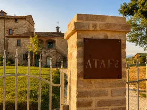 Atafè Terra Apt. Historic Farmhouse Umbria-Tuscany - Image 3