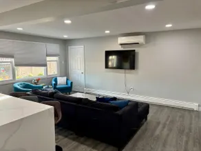 Upscale 2 bedroom close to Niagara Falls! - Image 3