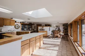 Driftless Prairie Hideaway - Image 2