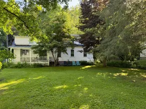 Woodstock Trail Cottage | 2 Blocks from the Inn - Image 2