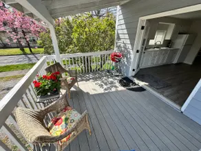 Spacious downtown oasis, free parking & laundry - Image 5