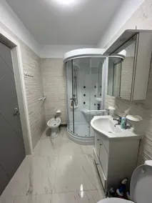 Apartament White Tower - Image 5