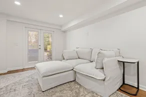 King Bed | Private Entrance | EV Charger | Patio - Image 5