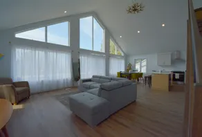 Brand New Lakeside Cottage | Private Beach Access - Image 5