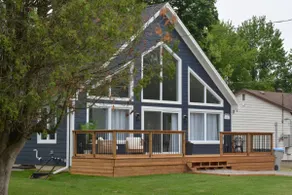 Brand New Lakeside Cottage | Private Beach Access - Image 2