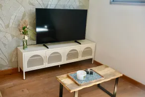 3-bedroom apartment with terrace & parking / Laval and Château-Gontier - Image 5