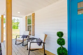 Casa Verde 94 | 2BR | Downtown Concord + Deck - Image 2
