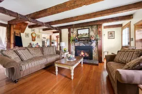 Historic Farmhouse Near Saratoga with Fire Pit - Image 2