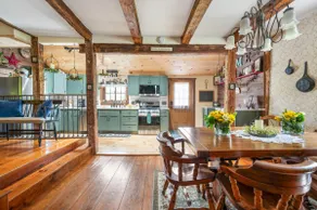 Historic Farmhouse Near Saratoga with Fire Pit - Image 4