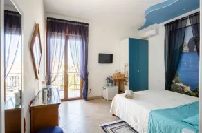 B&b Pompei Window - Image 2