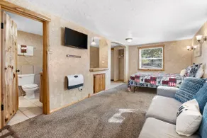 Cozy Lake Cabin • Walk to Marina • 2 Guests - Image 4